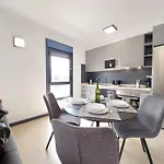 Ma Estates Denebola 2 Apartmán *